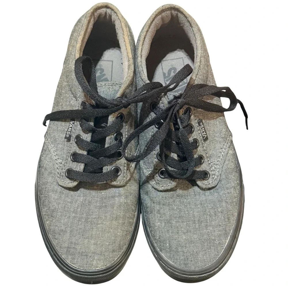Vans Low Top Sneakers Mens 7.5 Grey Herringbone Twill Black Sole Skate Minimal